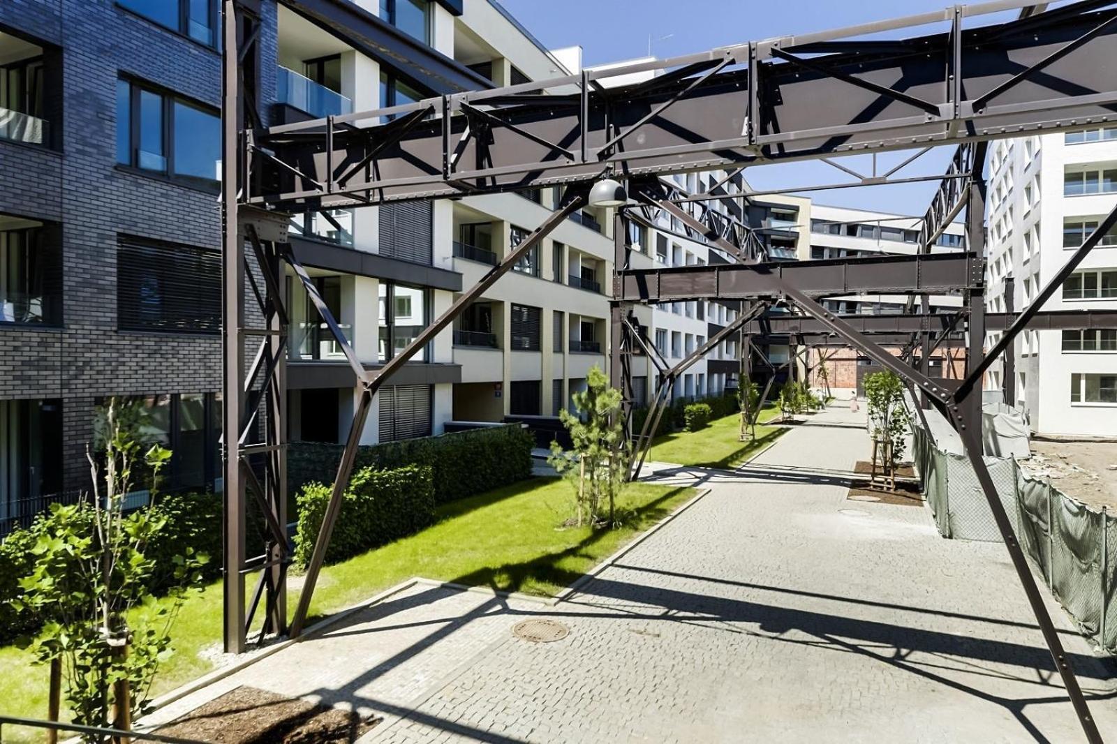 Holesovice Delight: Modern Comfort With A Twist In Prague 7 Экстерьер фото