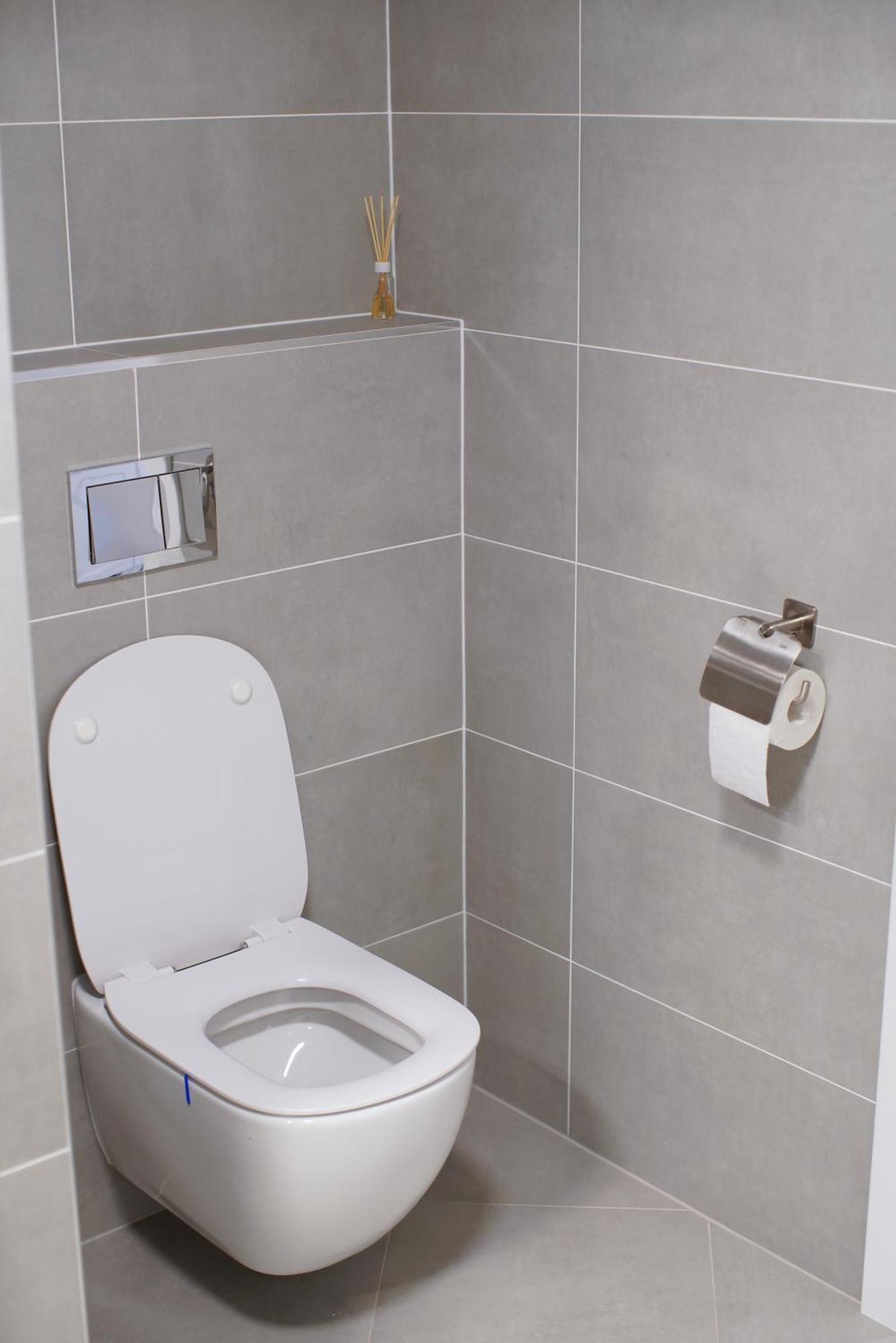 Holesovice Delight: Modern Comfort With A Twist In Prague 7 Экстерьер фото