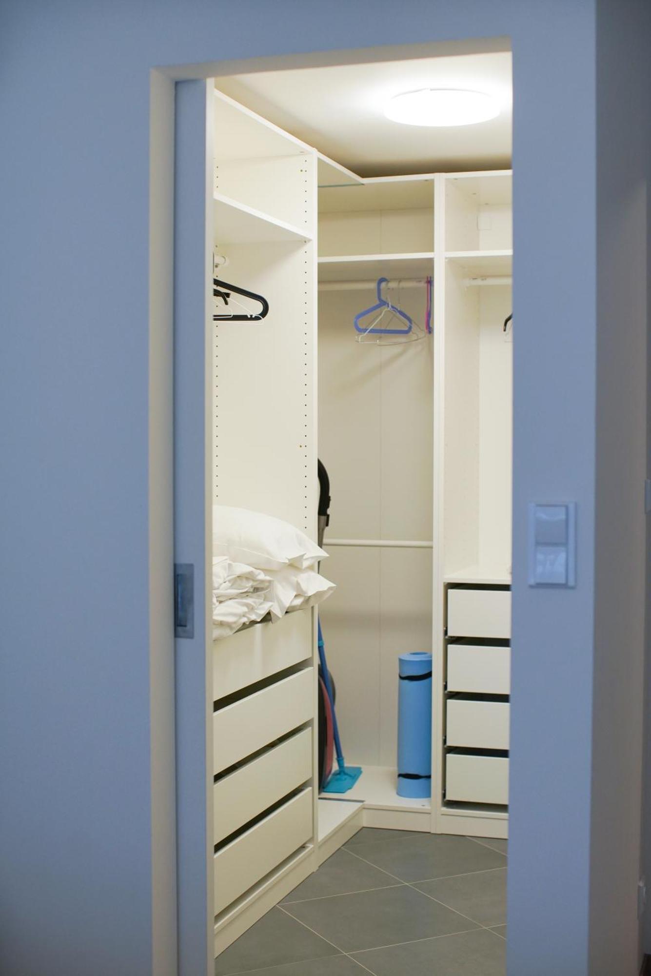 Holesovice Delight: Modern Comfort With A Twist In Prague 7 Экстерьер фото