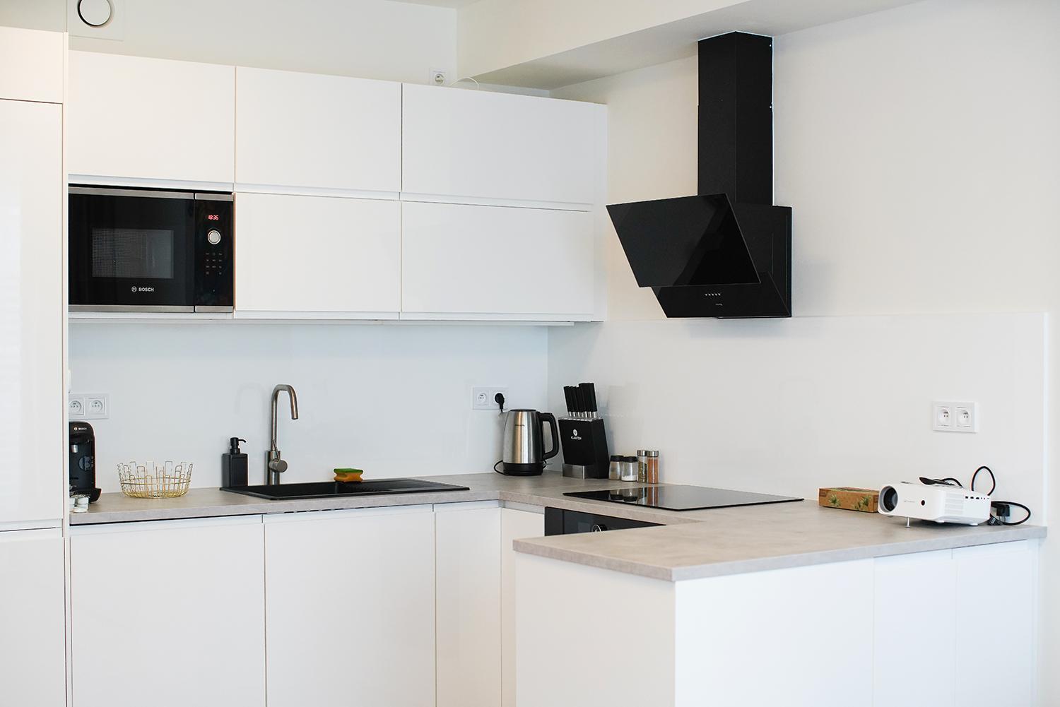 Holesovice Delight: Modern Comfort With A Twist In Prague 7 Экстерьер фото
